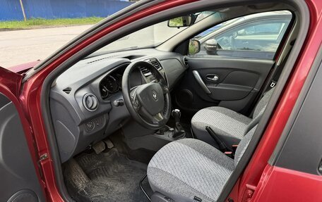 Renault Sandero II рестайлинг, 2016 год, 650 000 рублей, 4 фотография