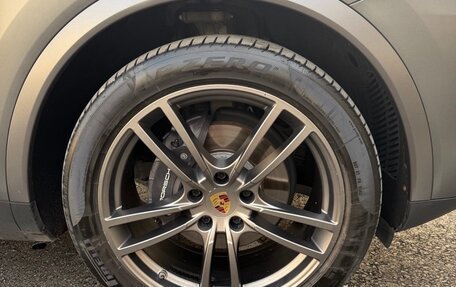 Porsche Cayenne III, 2020 год, 7 990 000 рублей, 6 фотография