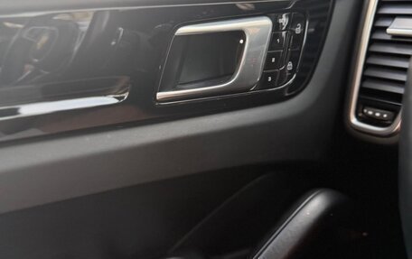 Porsche Cayenne III, 2020 год, 7 990 000 рублей, 11 фотография