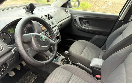 Skoda Fabia II, 2010 год, 260 000 рублей, 6 фотография