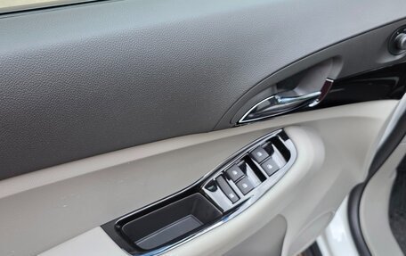 Chevrolet Orlando I, 2014 год, 1 770 000 рублей, 10 фотография