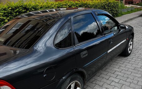 Opel Vectra B рестайлинг, 1997 год, 135 000 рублей, 3 фотография