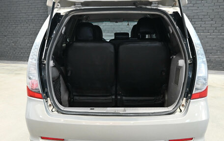 Mitsubishi Grandis, 2005 год, 750 000 рублей, 7 фотография