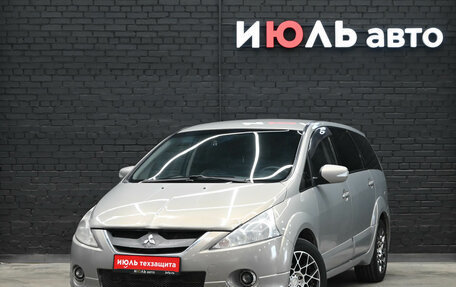Mitsubishi Grandis, 2005 год, 750 000 рублей, 2 фотография