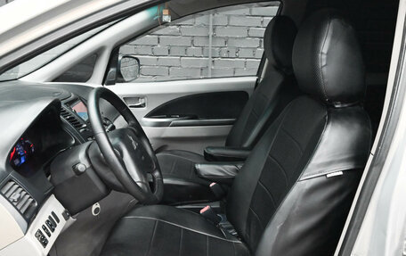 Mitsubishi Grandis, 2005 год, 750 000 рублей, 21 фотография
