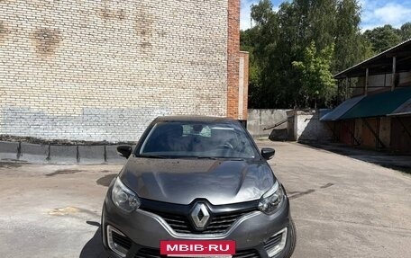 Renault Kaptur I рестайлинг, 2016 год, 1 300 000 рублей, 11 фотография