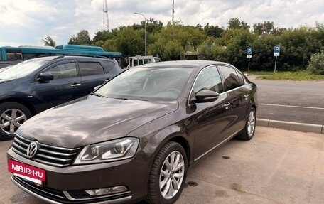 Volkswagen Passat B7, 2013 год, 1 400 000 рублей, 3 фотография
