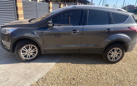 Ford Kuga III, 2017 год, 1 680 000 рублей, 3 фотография