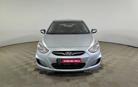 Hyundai Solaris II рестайлинг, 2011 год, 630 000 рублей, 2 фотография