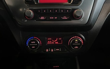 KIA Rio III рестайлинг, 2013 год, 680 000 рублей, 15 фотография