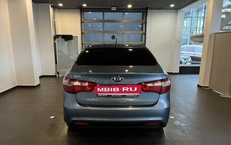 KIA Rio III рестайлинг, 2013 год, 680 000 рублей, 4 фотография