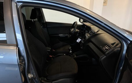 KIA Rio III рестайлинг, 2013 год, 680 000 рублей, 29 фотография