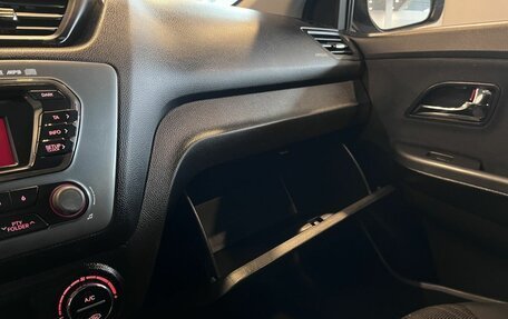 KIA Rio III рестайлинг, 2013 год, 680 000 рублей, 30 фотография