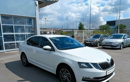 Skoda Octavia, 2020 год, 1 965 000 рублей, 4 фотография