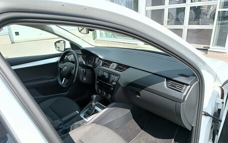 Skoda Octavia, 2020 год, 1 965 000 рублей, 15 фотография