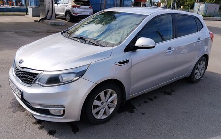 KIA Rio III рестайлинг, 2016 год, 750 000 рублей, 2 фотография