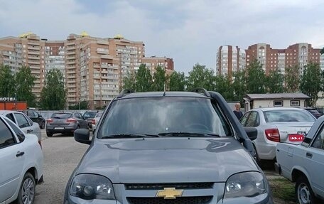 Chevrolet Niva I рестайлинг, 2019 год, 617 000 рублей, 1 фотография