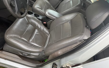 Ford Escape II, 2002 год, 600 000 рублей, 11 фотография