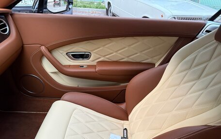 Bentley Continental GT II рестайлинг, 2014 год, 11 000 000 рублей, 14 фотография