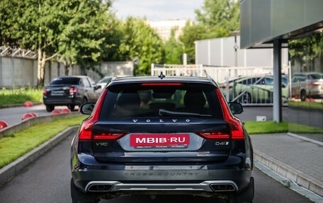 Volvo V90 Cross Country I рестайлинг, 2017 год, 3 259 000 рублей, 8 фотография