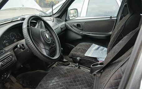 Chevrolet Niva I рестайлинг, 2019 год, 617 000 рублей, 8 фотография