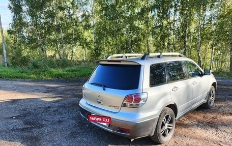 Mitsubishi Outlander III рестайлинг 3, 2004 год, 555 000 рублей, 11 фотография