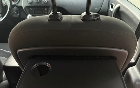 Renault Kangoo II рестайлинг, 2013 год, 1 300 000 рублей, 8 фотография