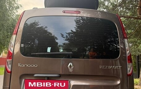 Renault Kangoo II рестайлинг, 2013 год, 1 300 000 рублей, 2 фотография