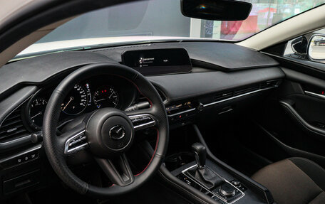 Mazda 3, 2020 год, 2 230 000 рублей, 13 фотография