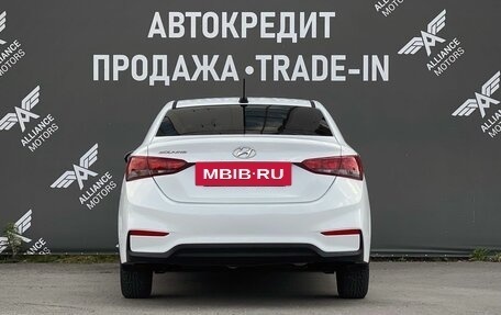Hyundai Solaris II рестайлинг, 2017 год, 1 015 000 рублей, 6 фотография