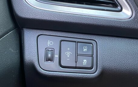 Hyundai Solaris II рестайлинг, 2017 год, 1 015 000 рублей, 17 фотография