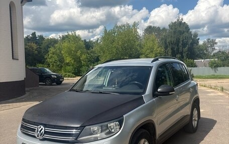 Volkswagen Tiguan I, 2011 год, 850 000 рублей, 1 фотография