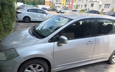 Nissan Tiida, 2010 год, 800 000 рублей, 6 фотография