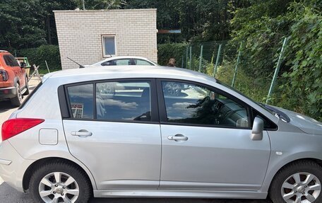 Nissan Tiida, 2010 год, 800 000 рублей, 8 фотография