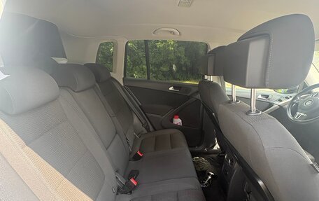Volkswagen Tiguan I, 2011 год, 850 000 рублей, 10 фотография