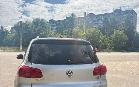 Volkswagen Tiguan I, 2011 год, 850 000 рублей, 6 фотография