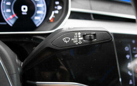 Audi A8, 2022 год, 4 950 000 рублей, 23 фотография