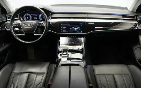 Audi A8, 2022 год, 4 950 000 рублей, 33 фотография
