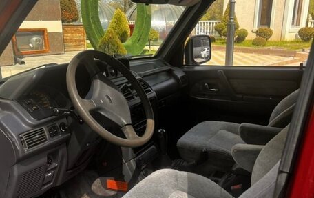 Mitsubishi Pajero III рестайлинг, 1992 год, 700 000 рублей, 4 фотография