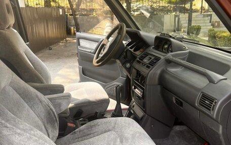 Mitsubishi Pajero III рестайлинг, 1992 год, 700 000 рублей, 3 фотография