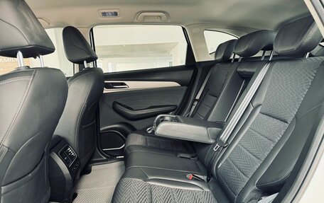 Haval F7 I, 2023 год, 2 300 000 рублей, 29 фотография