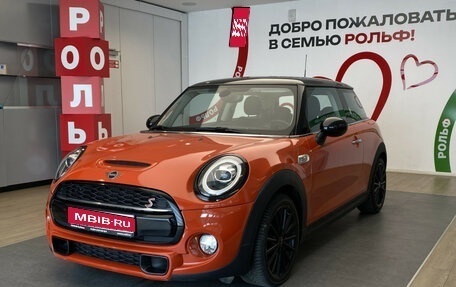 MINI Hatch, 2019 год, 2 980 000 рублей, 1 фотография