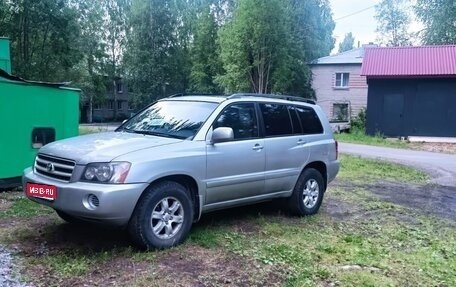 Toyota Highlander III, 2001 год, 888 000 рублей, 1 фотография
