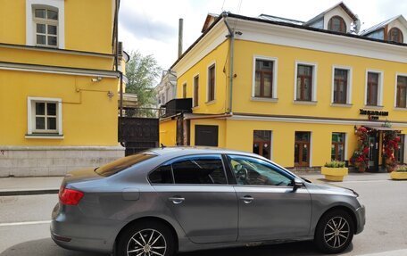 Volkswagen Jetta VI, 2011 год, 733 333 рублей, 5 фотография