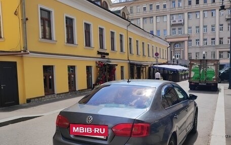 Volkswagen Jetta VI, 2011 год, 733 333 рублей, 7 фотография