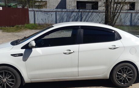 KIA Rio III рестайлинг, 2015 год, 720 000 рублей, 2 фотография