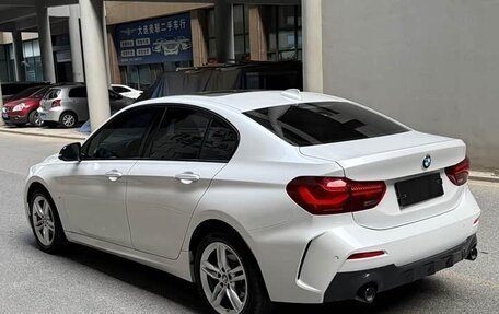 BMW 1 серия, 2023 год, 1 650 000 рублей, 11 фотография