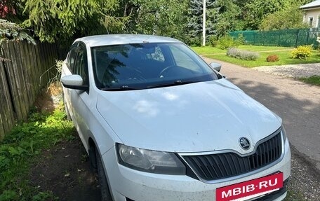 Skoda Rapid I, 2017 год, 650 000 рублей, 3 фотография