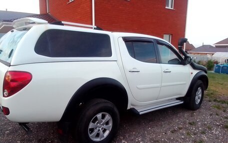 Mitsubishi L200 IV рестайлинг, 2008 год, 1 350 000 рублей, 3 фотография