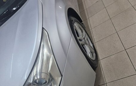 Toyota Avensis III рестайлинг, 2009 год, 1 100 000 рублей, 2 фотография